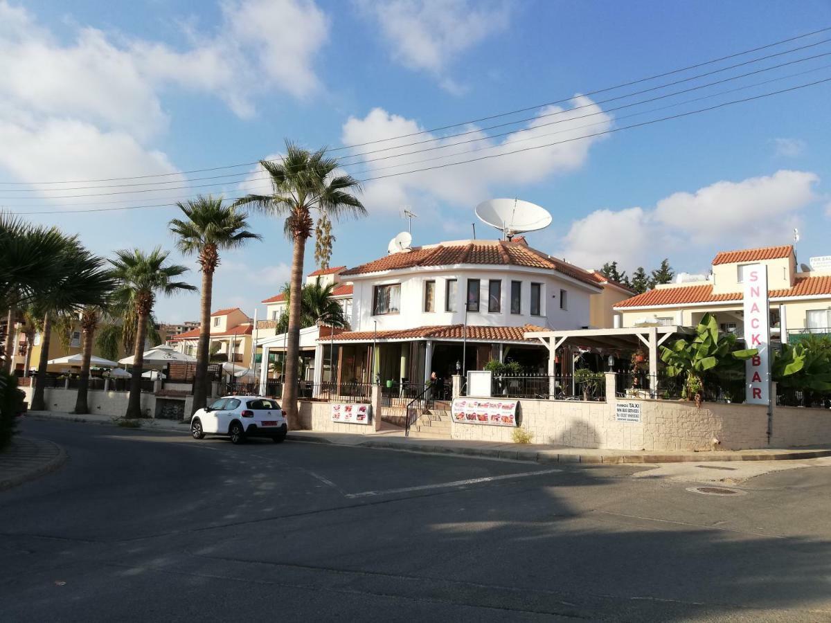 Chriselina Gottage Apartment Paphos Exterior foto